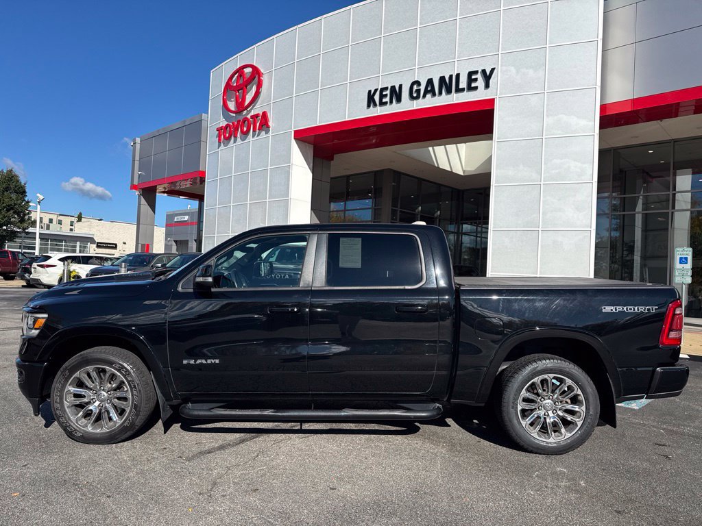 Used 2022 RAM 1500 Laramie w/ Sport Appearance Package AWD/4WD image 2