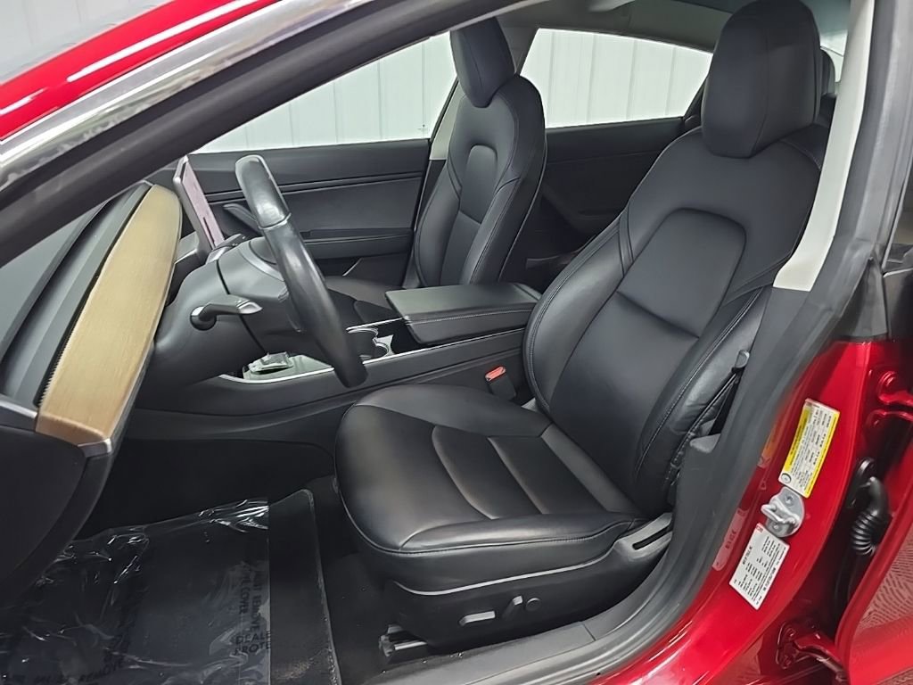 Used 2018 Tesla Model 3 Long Range image 28
