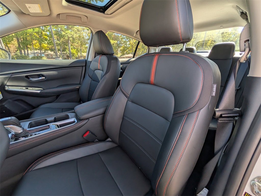 New 2025 Nissan Sentra SR w/ SR Premium Package image 17