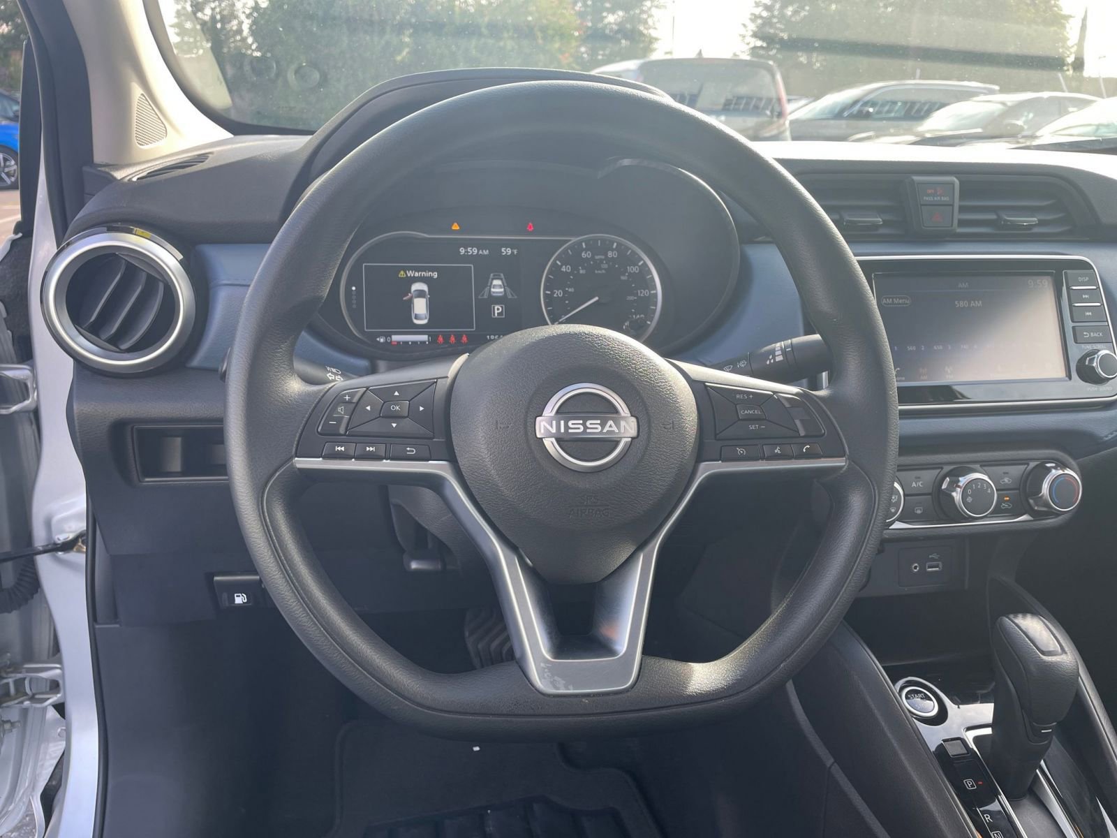 Used 2025 Nissan Versa SV image 29