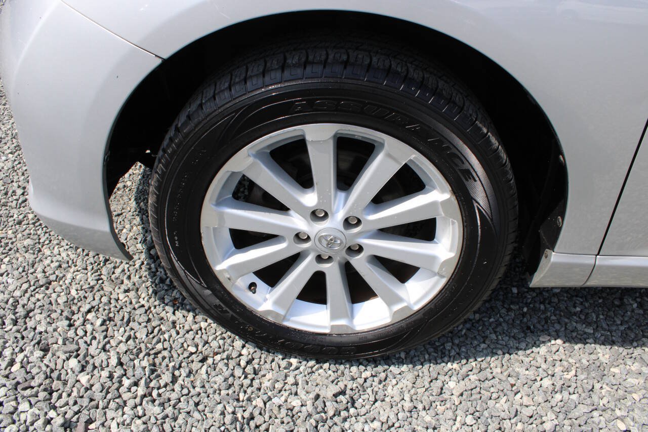 Used 2009 Toyota Venza FWD image 23