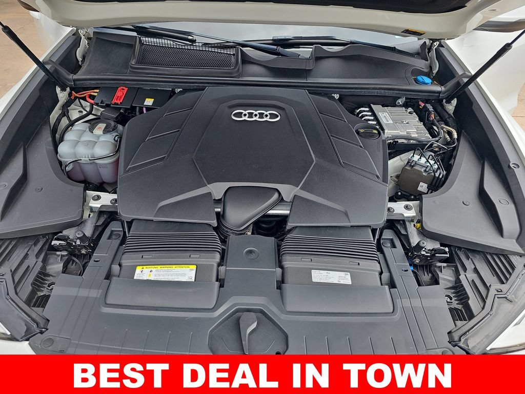 Used 2019 Audi Q8 Premium Plus w/ Premium Plus AWD/4WD image 33
