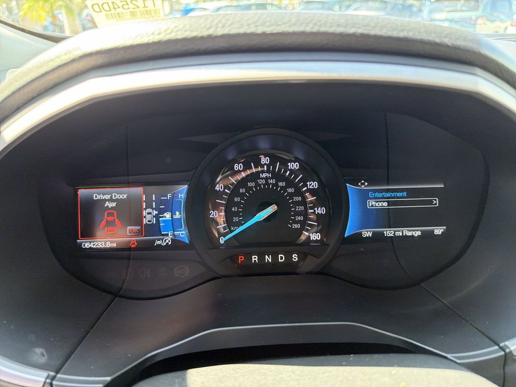 Used 2021 Ford Edge SE image 21