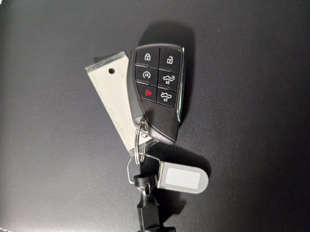 Used 2025 GMC Sierra EV Denali AWD/4WD image 44