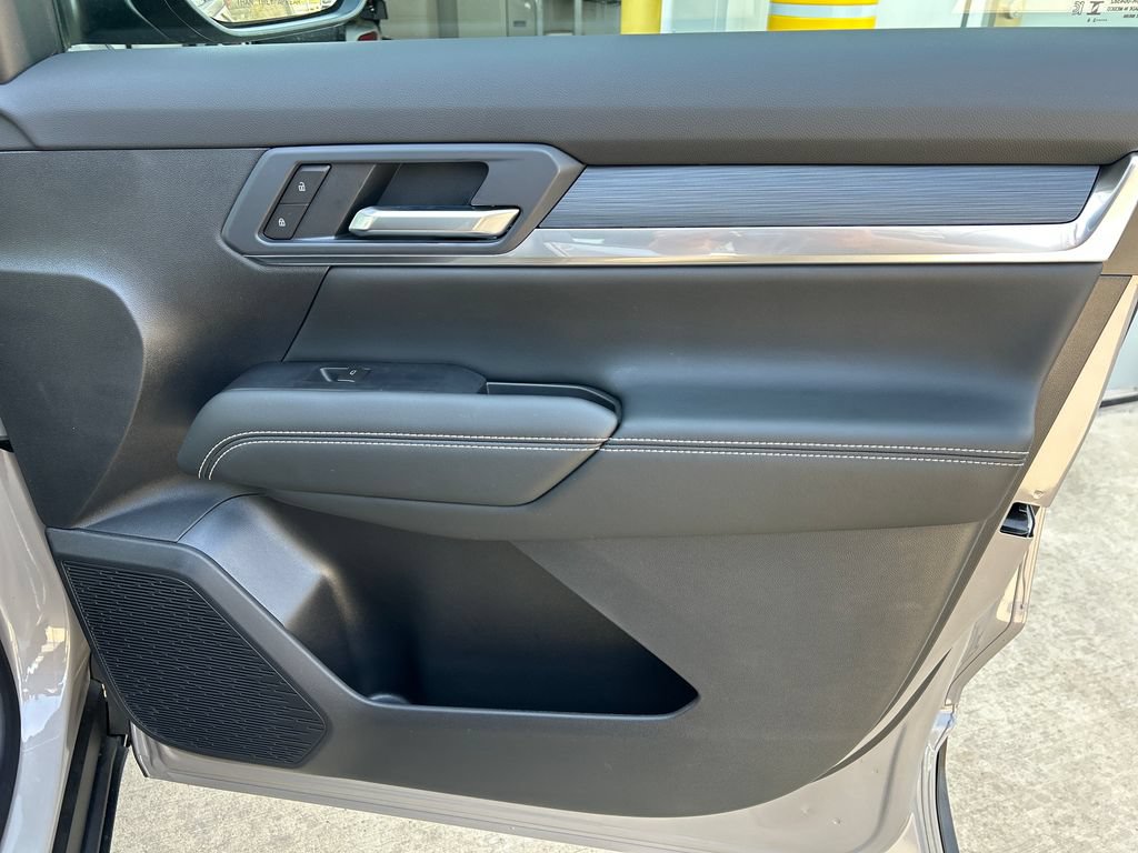 New 2026 GMC Terrain Elevation w/ Black Edition FWD image 38