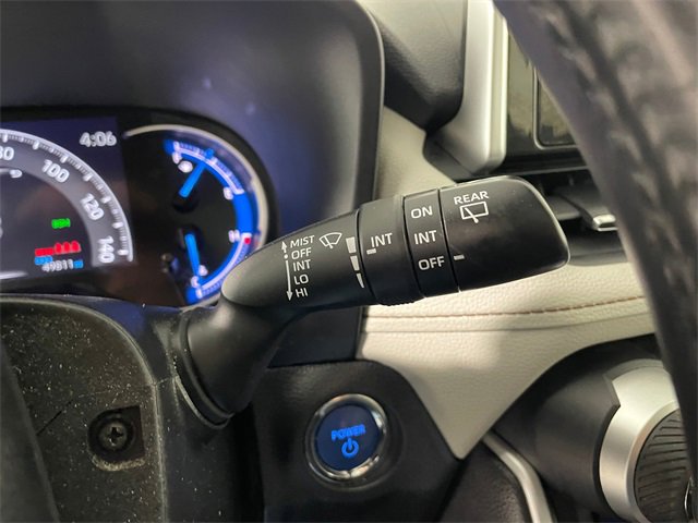 Used 2021 Toyota RAV4 Limited image 14
