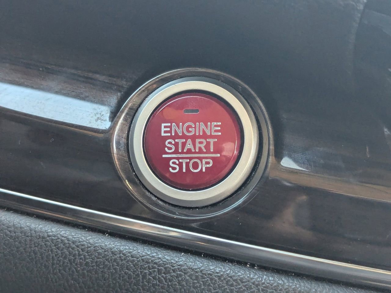 Used 2016 Honda CR-V Touring image 31