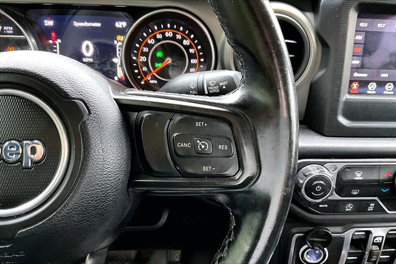 Certified 2021 Jeep Gladiator Sport AWD/4WD image 28