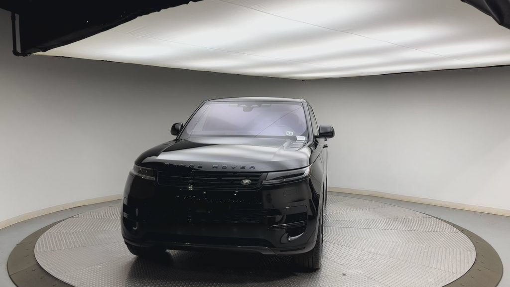 Used 2023 Land Rover Range Rover Sport SE AWD/4WD image 7