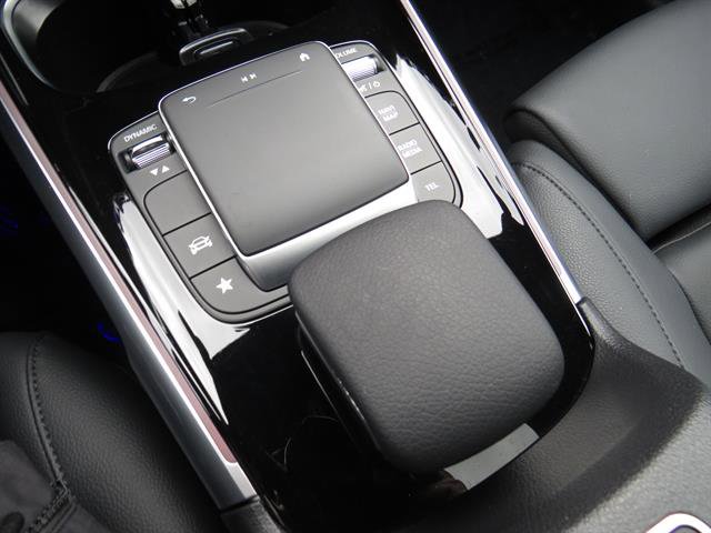 Certified 2023 Mercedes-Benz GLB 250 4MATIC image 14