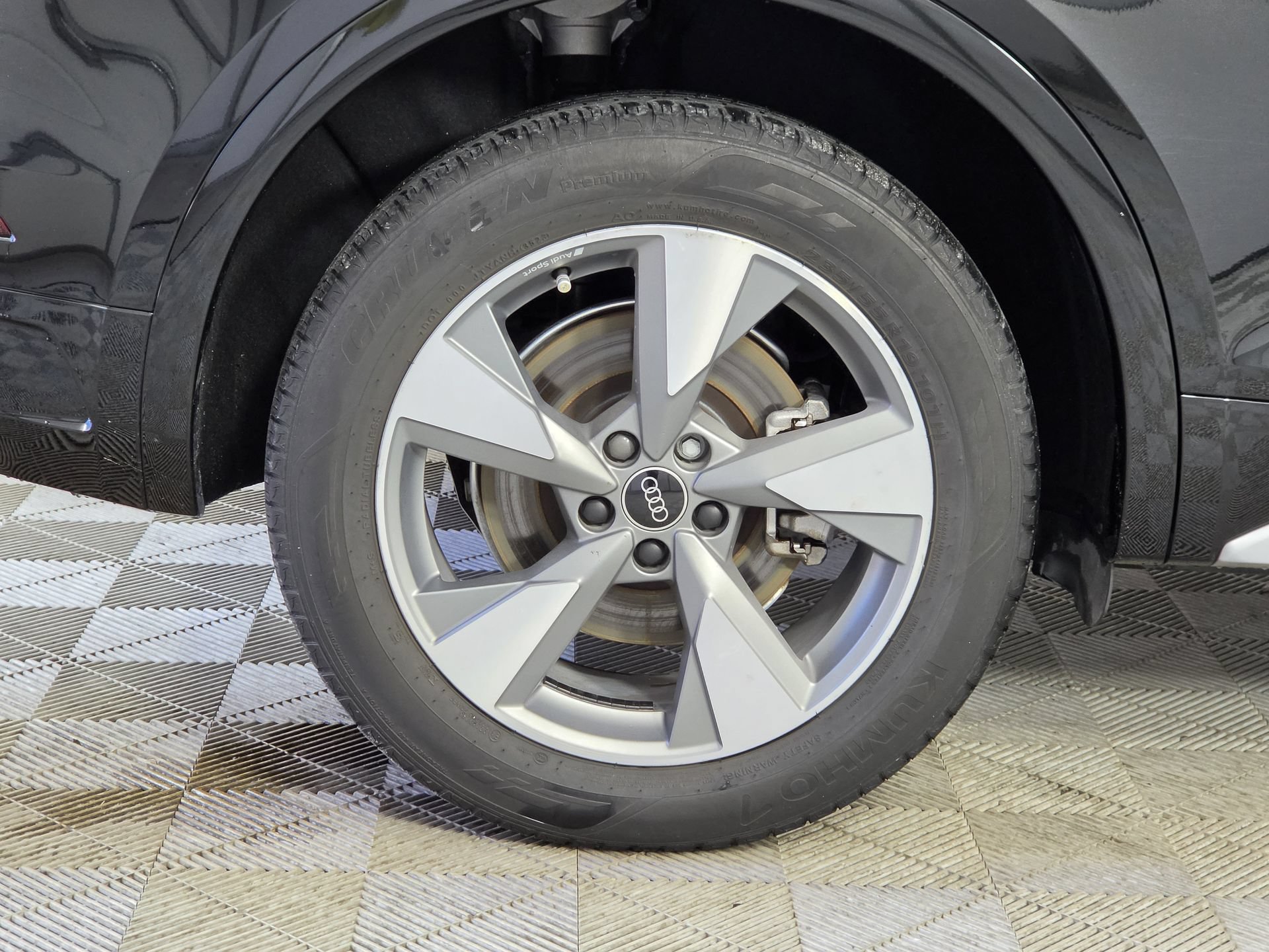 Used 2024 Audi Q5 2.0T Premium Plus AWD/4WD image 9