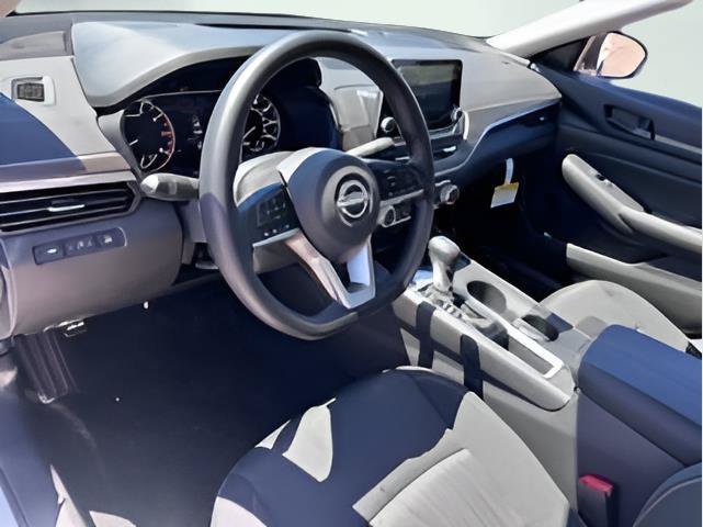 New 2026 Nissan Altima 2.5 SV FWD image 18