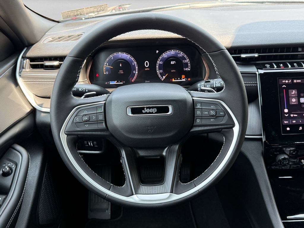 New 2026 Jeep Grand Cherokee Laredo X AWD/4WD image 17