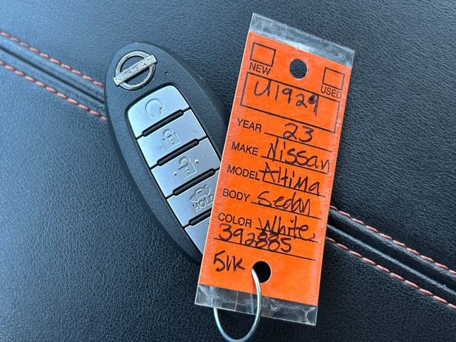 Used 2023 Nissan Altima 2.5 SR FWD image 37