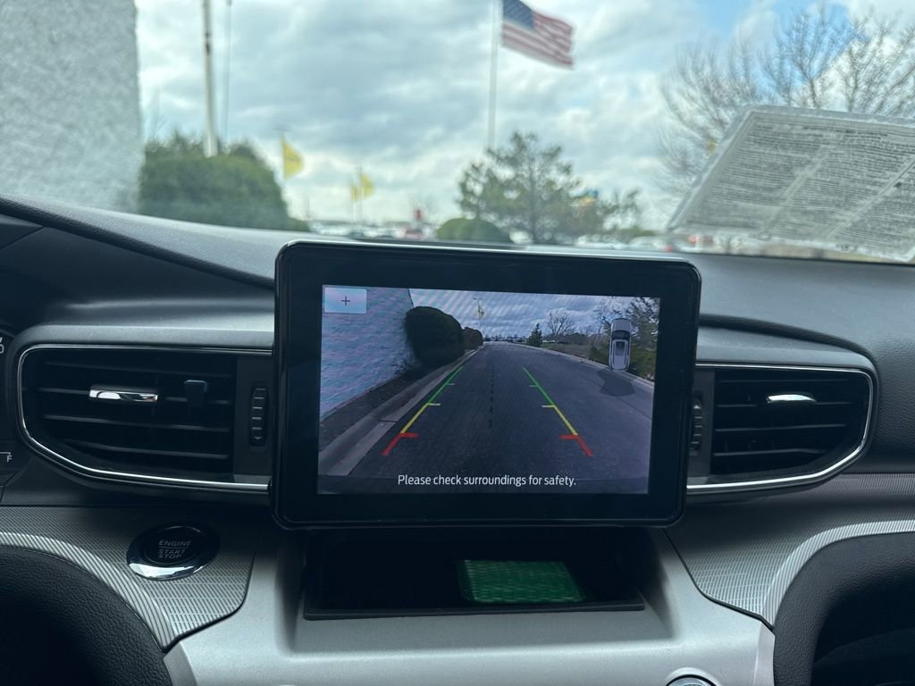 Used 2022 Ford Explorer XLT w/ Equipment Group 202A image 21