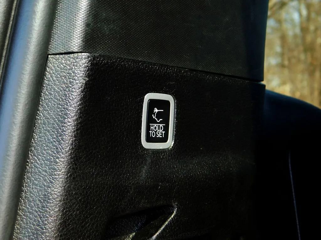 Used 2024 Jeep Grand Wagoneer L Series II w/ Quick Order Packagew 28T image 8