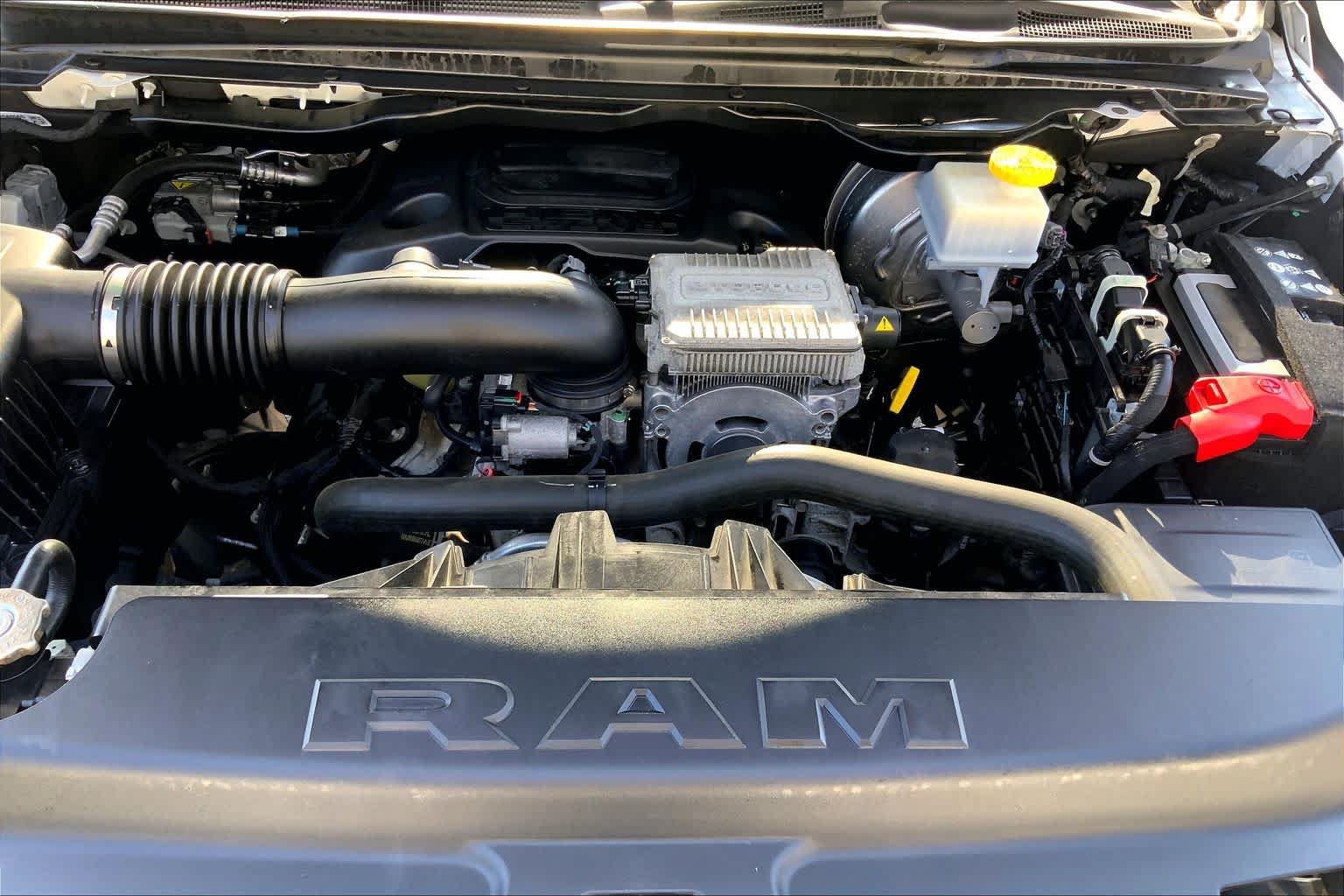 Used 2023 RAM 1500 Laramie AWD/4WD image 31