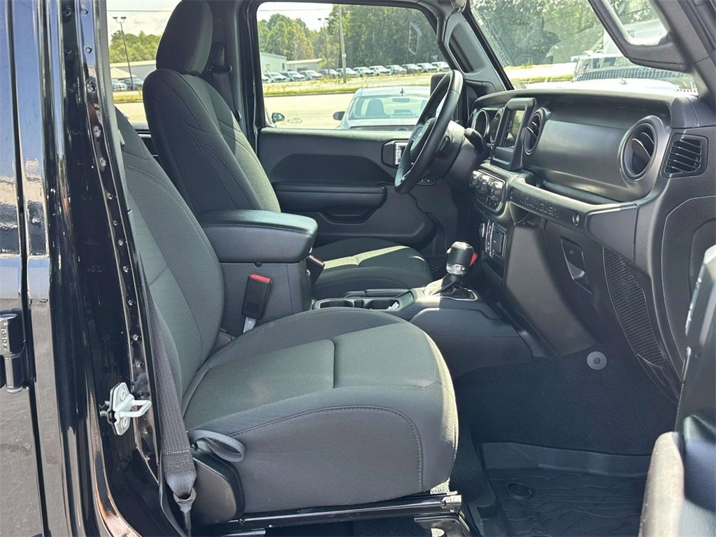 Used 2021 Jeep Wrangler Unlimited Sport S image 6