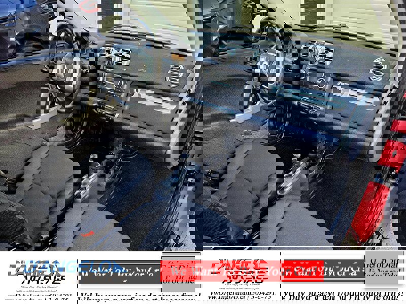 Used 2013 smart fortwo pure image 2