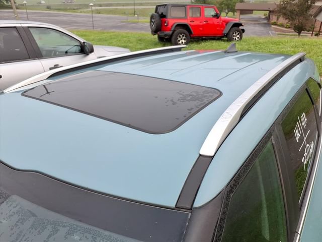 Used 2024 Kia Seltos SX w/ SX Sunroof Package AWD/4WD image 12