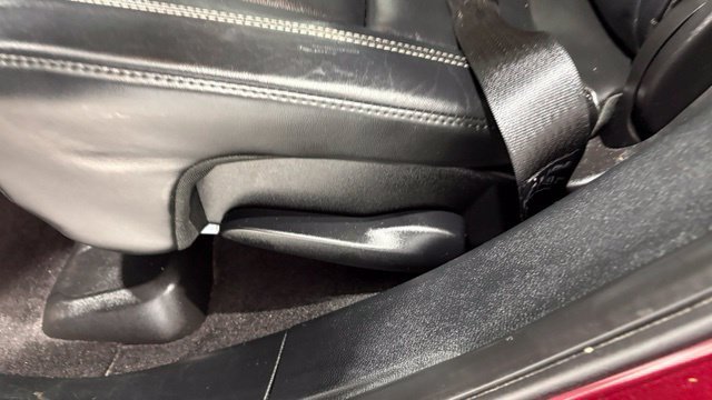 Used 2017 Jeep Grand Cherokee Limited AWD/4WD image 19