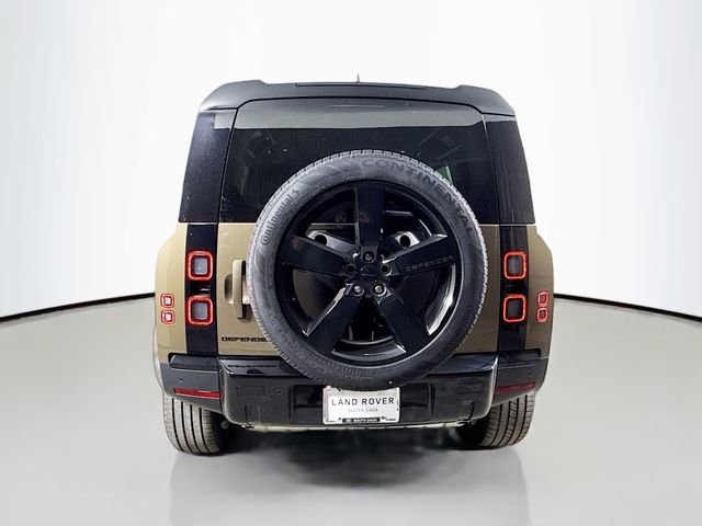 New 2026 Land Rover Defender 110 S AWD/4WD image 6