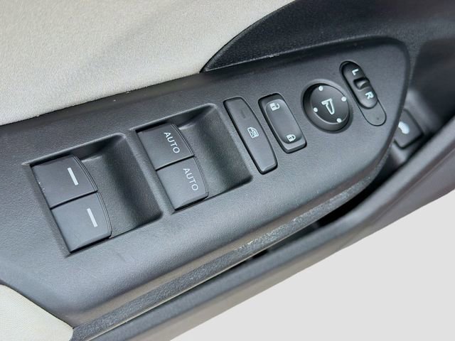 Used 2020 Honda Insight EX image 24