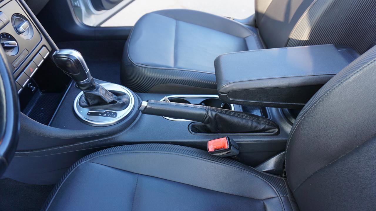 Used 2013 Volkswagen Beetle 2.0T image 26