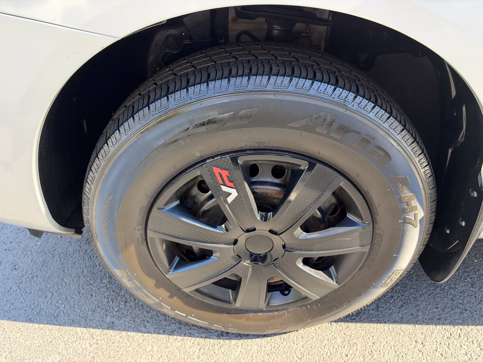 Used 2011 Nissan Rogue S AWD/4WD image 11