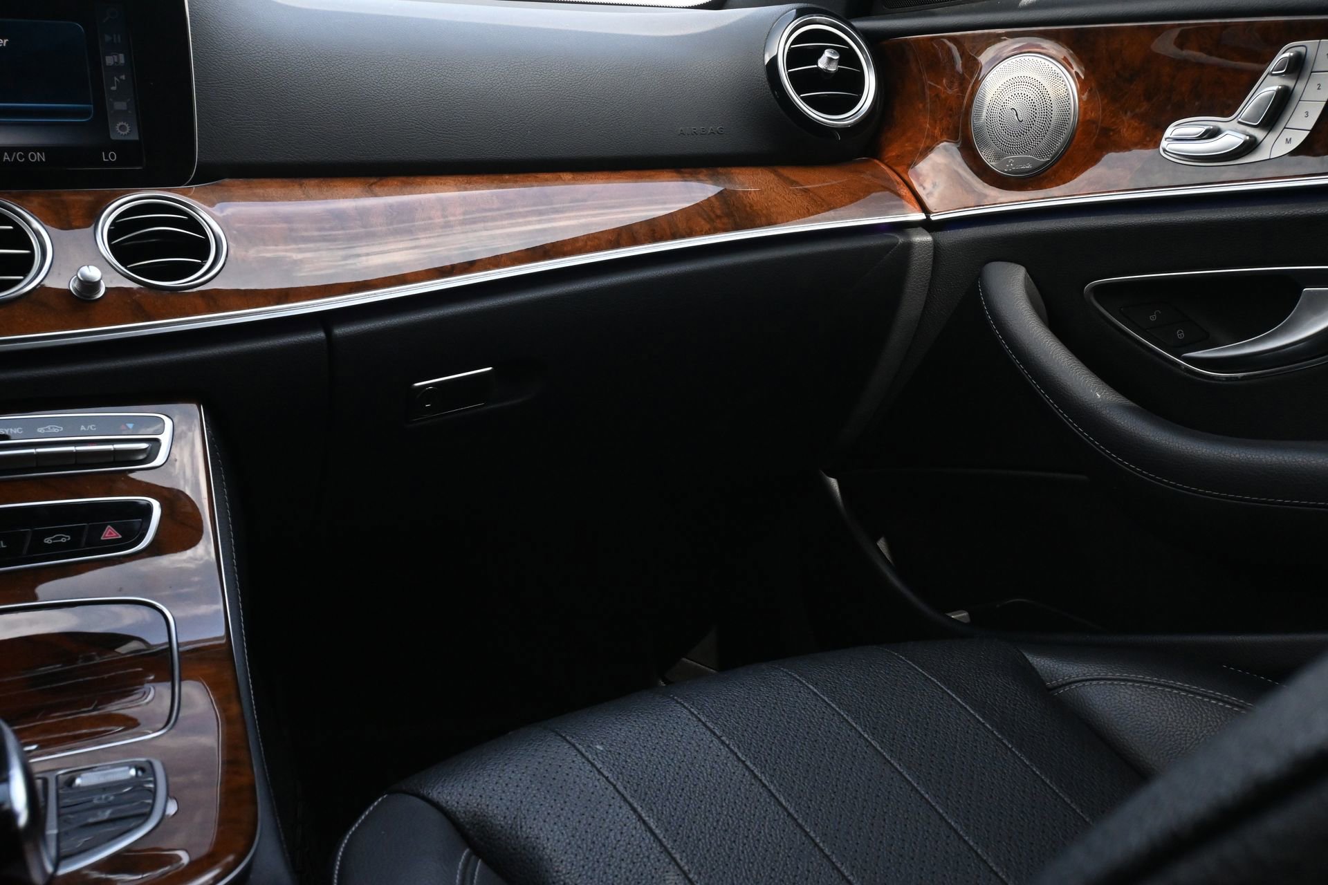 Used 2019 Mercedes-Benz E 450 4MATIC Wagon image 8