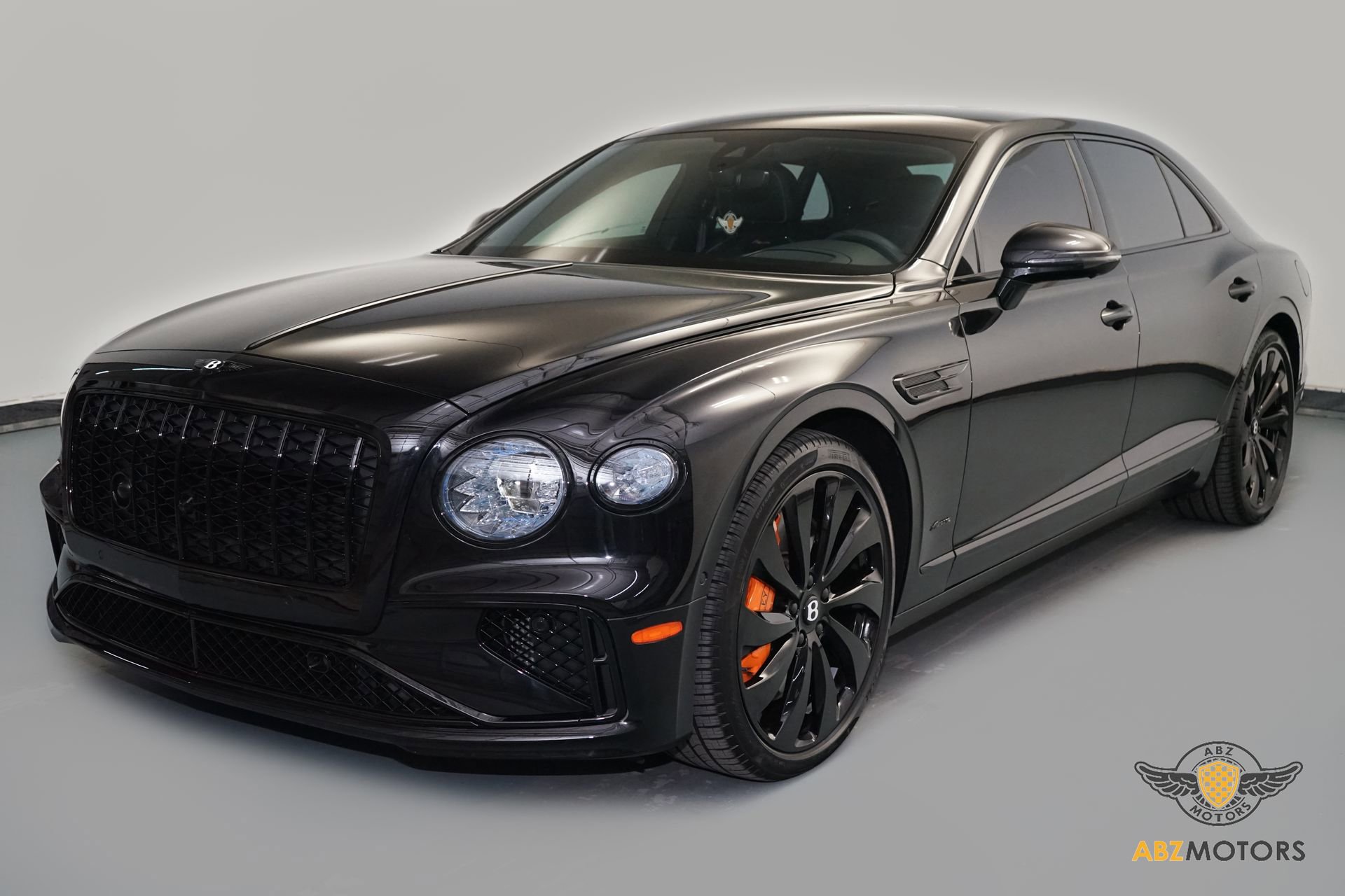 Used 2026 Bentley Flying Spur Azure image 3