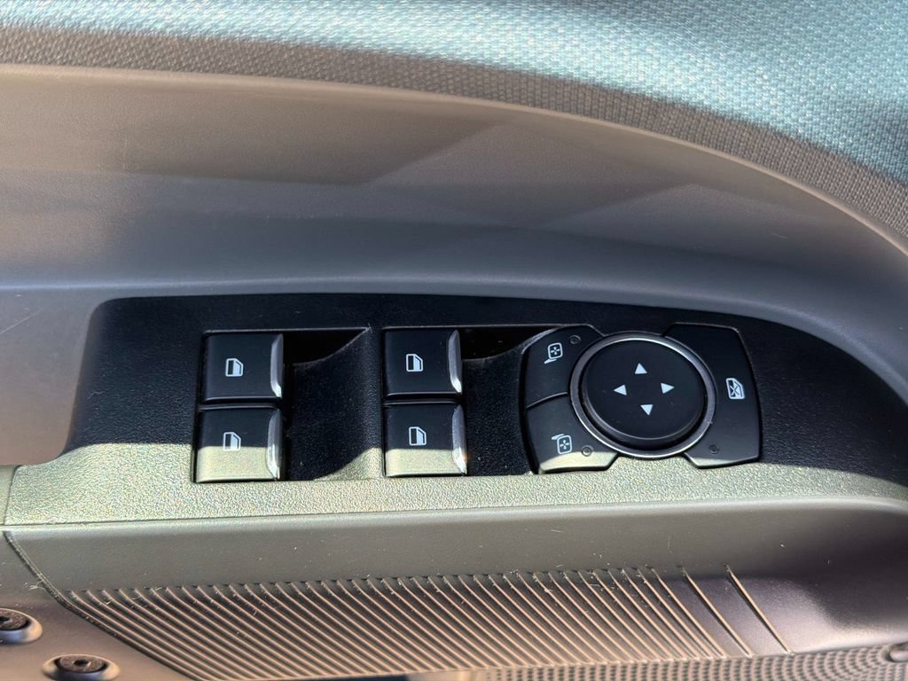 Used 2024 Ford Maverick Lariat w/ Black Appearance Package FWD image 19