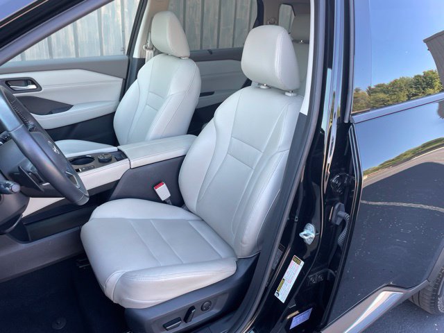 Used 2023 Nissan Rogue SL w/ SL Premium Package AWD/4WD image 19