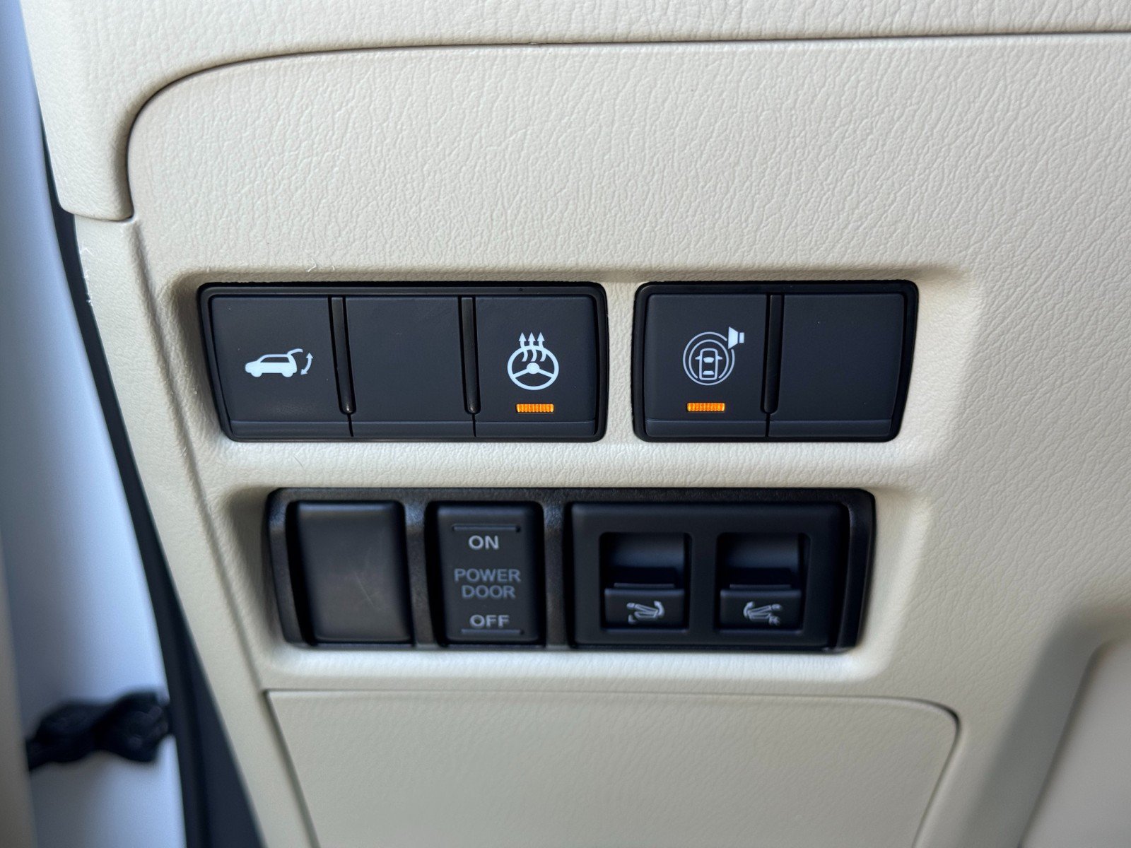 Used 2024 INFINITI QX80 Sensory w/ Cargo Package AWD/4WD image 19