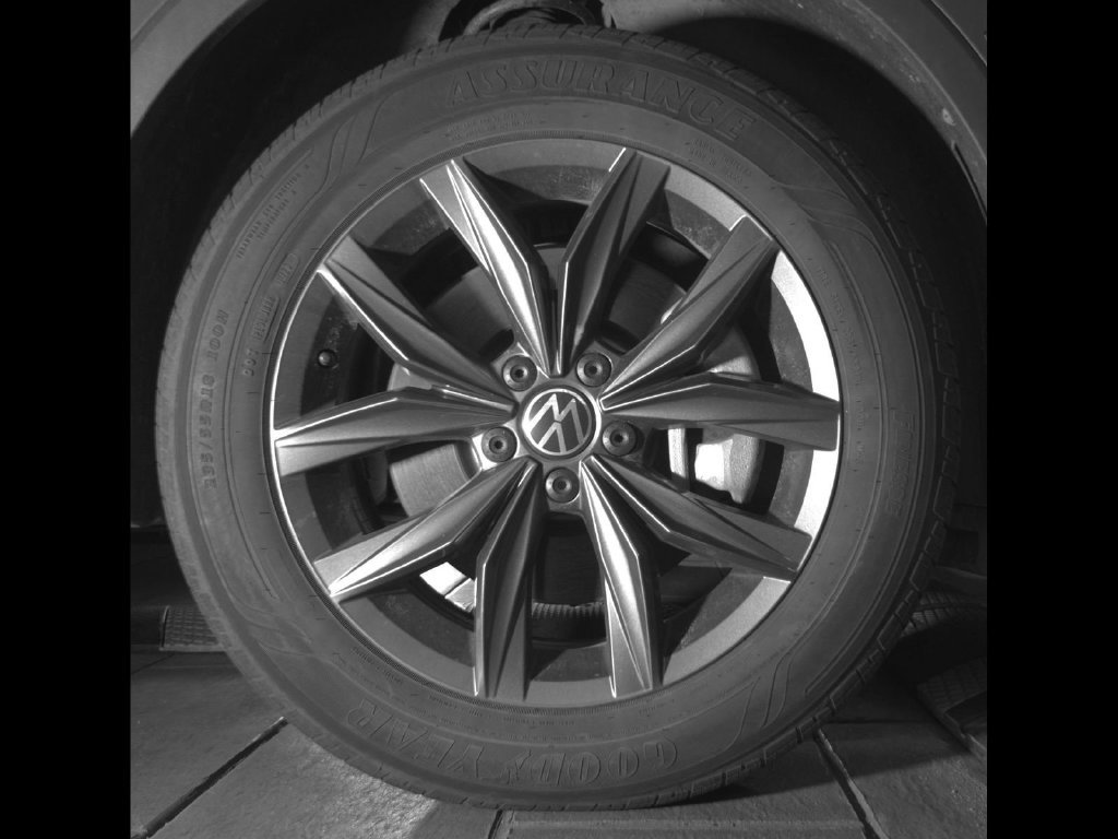 Certified 2023 Volkswagen Tiguan SE AWD/4WD image 11