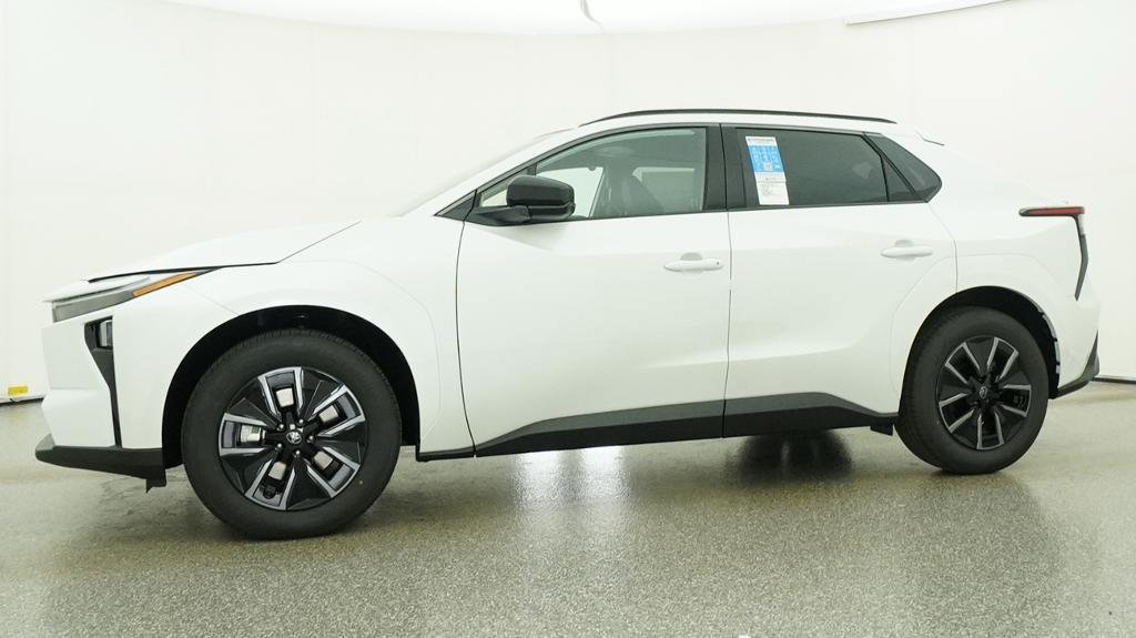 New 2026 Toyota bZ FWD image 4