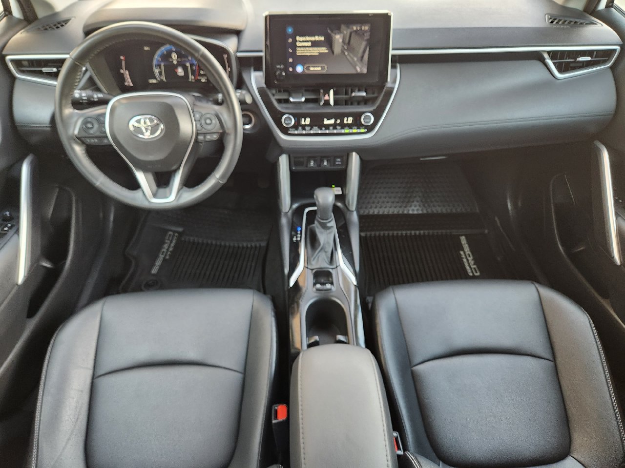 Used 2023 Toyota Corolla Cross XLE FWD image 24