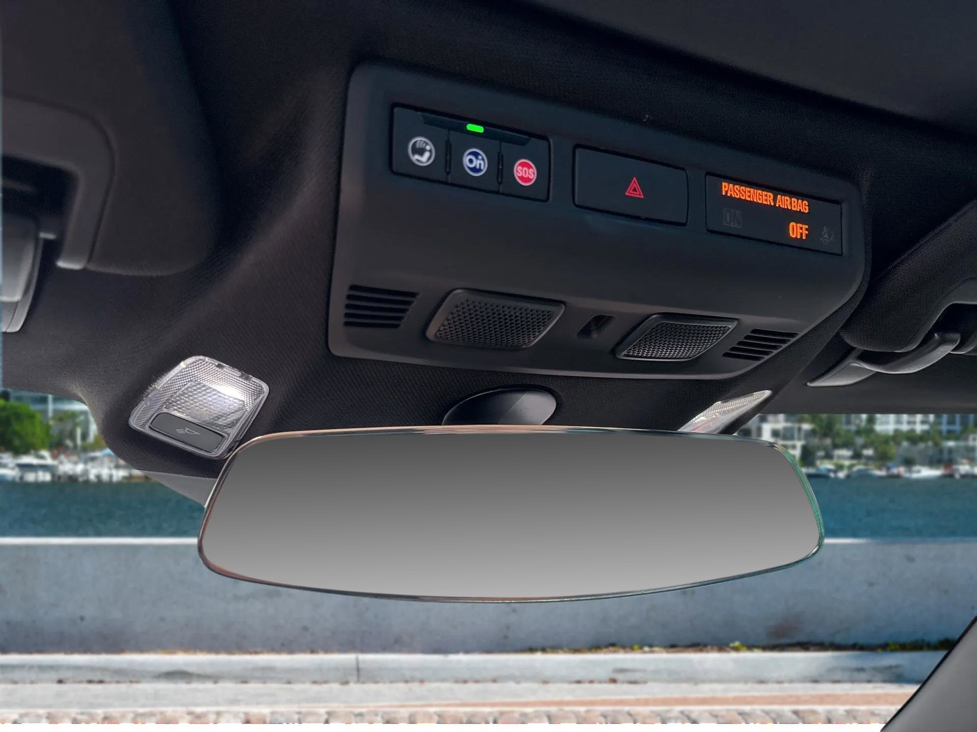 Used 2022 Chevrolet Corvette Stingray Coupe w/ Z51 Performance Package image 15