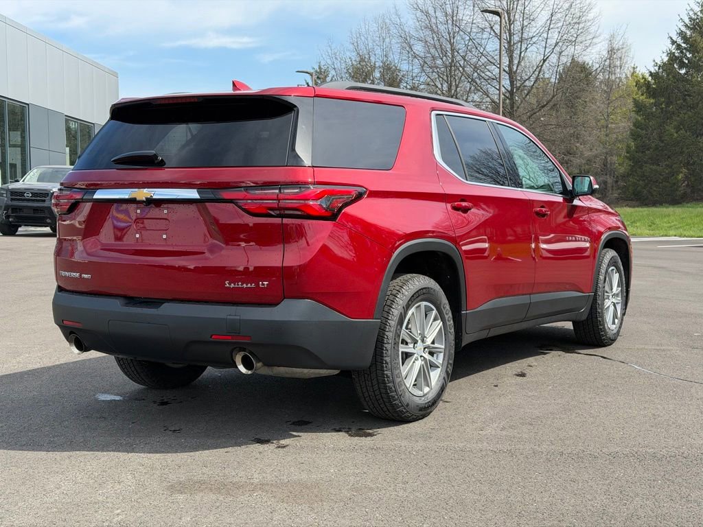 Used 2023 Chevrolet Traverse LT w/ LPO, Floor Liner Package image 5