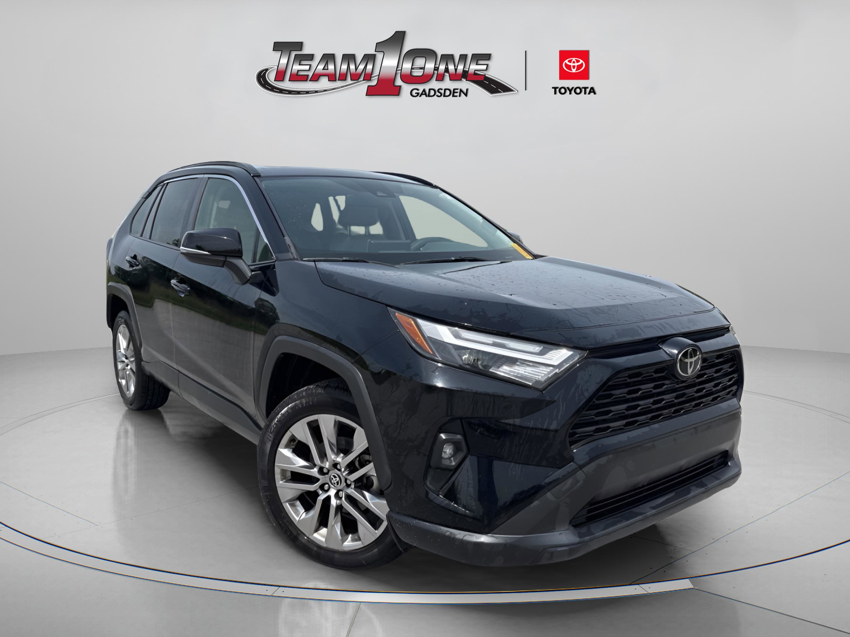 Used 2023 Toyota RAV4 XLE Premium FWD image 1