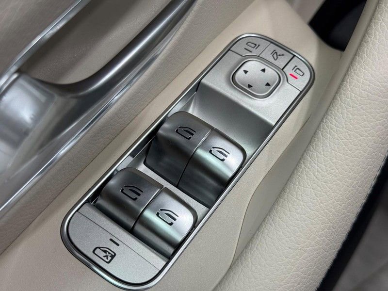 Certified 2026 Mercedes-Benz GLS 450 4MATIC image 20