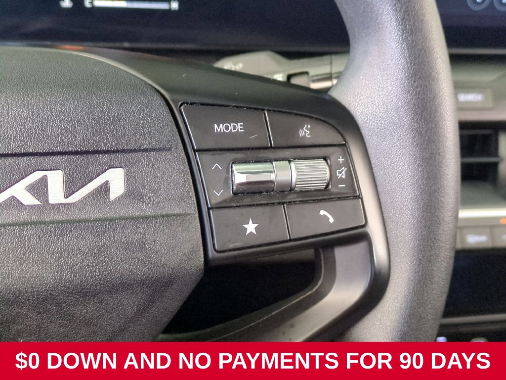 Used 2025 Kia K4 FWD image 21