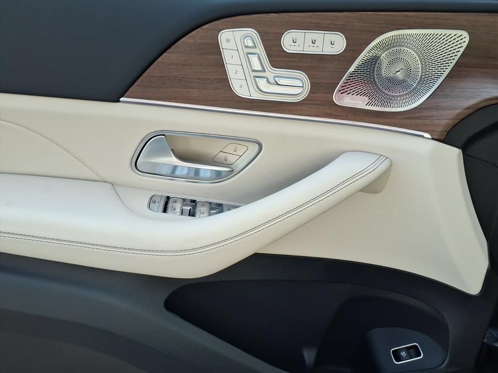 Certified 2026 Mercedes-Benz GLE 350 4MATIC image 11