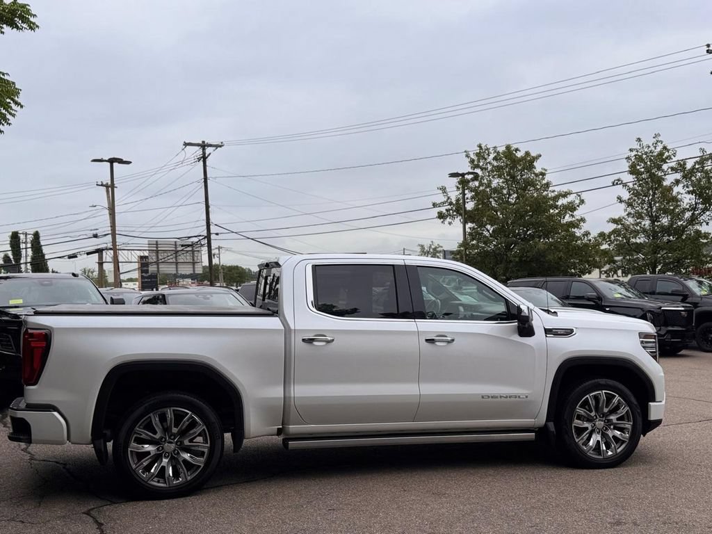 Used 2023 GMC Sierra 1500 Denali AWD/4WD image 7