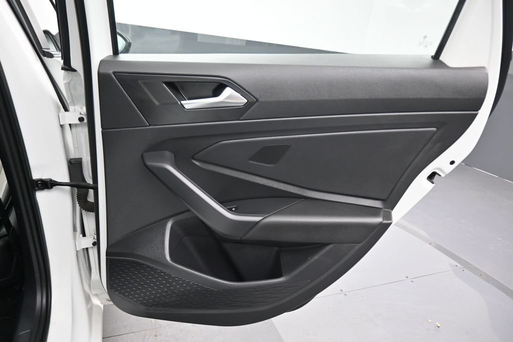 Used 2019 Volkswagen Jetta R-Line w/ R-Line Cold Weather Package FWD image 33