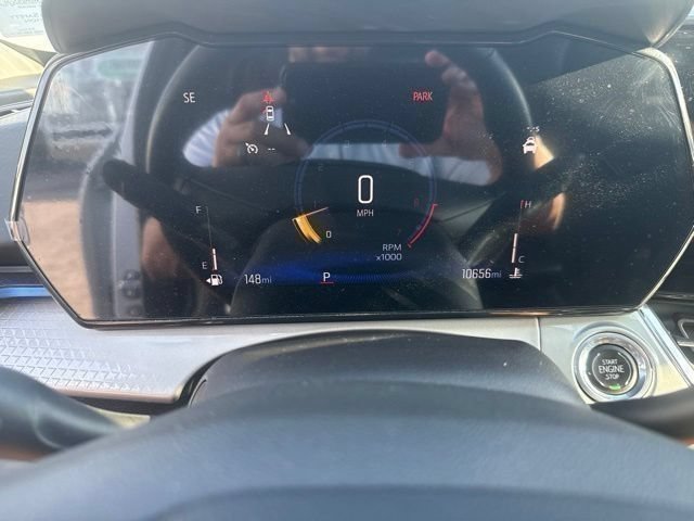Used 2025 Chevrolet Trax LT w/ Driver Confidence Package FWD image 43