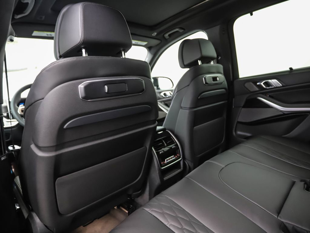 New 2026 BMW X5 M60i image 20