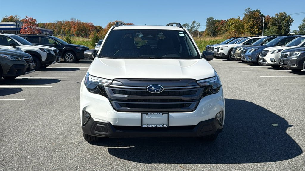 Certified 2025 Subaru Forester Premium AWD/4WD image 2