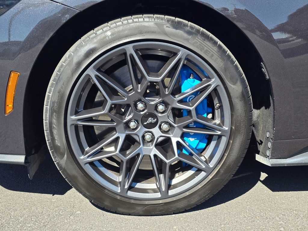 Used 2024 Ford Mustang GT Premium RWD image 9