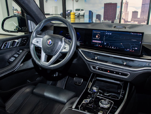 Used 2024 BMW ALPINA XB7 AWD/4WD image 12